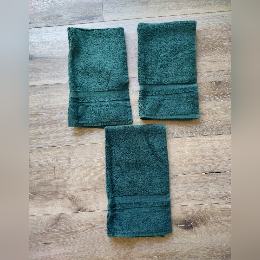Ralph Lauren Vintage Green Hand Towels Set Of Three Egyptian Cotton NWOT